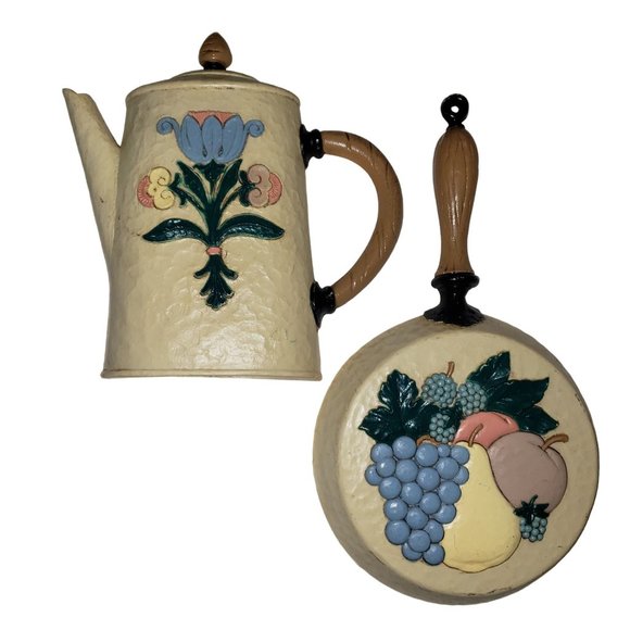 Home Interior 2 piece Wall Hanging Set Coffee Pot and Skillet Vintage 1995 Decor - Picture 4 of 6